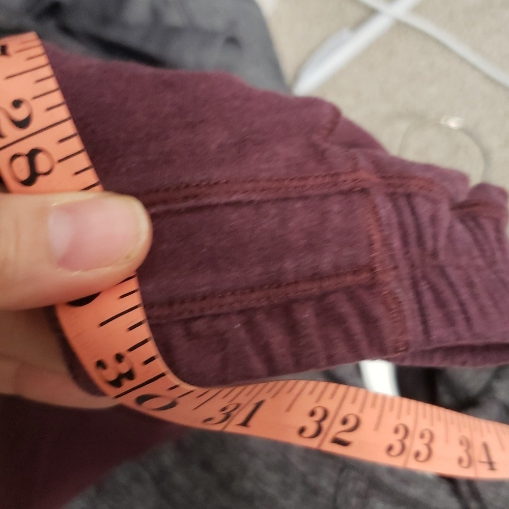 Lululemon Athletica joggers with Elasticated Waistband 8 - Picture 7 of 9